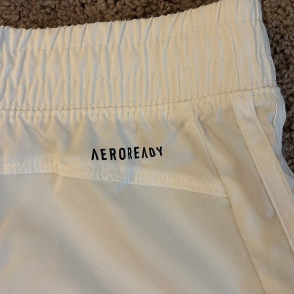 Adidas shorts - Picture 3 of 4